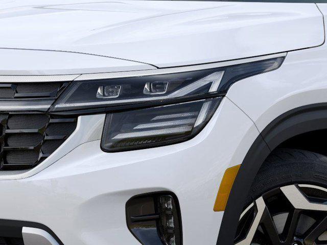 new 2025 Kia Seltos car, priced at $30,180