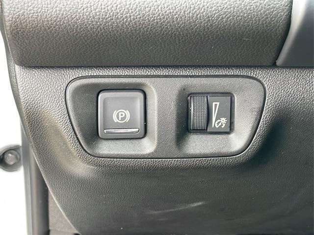used 2023 GMC Acadia car, priced at $23,900