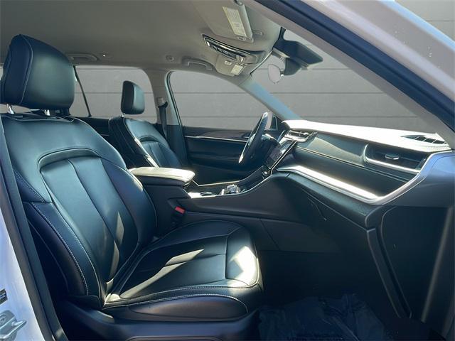 used 2024 Jeep Grand Cherokee car, priced at $32,900