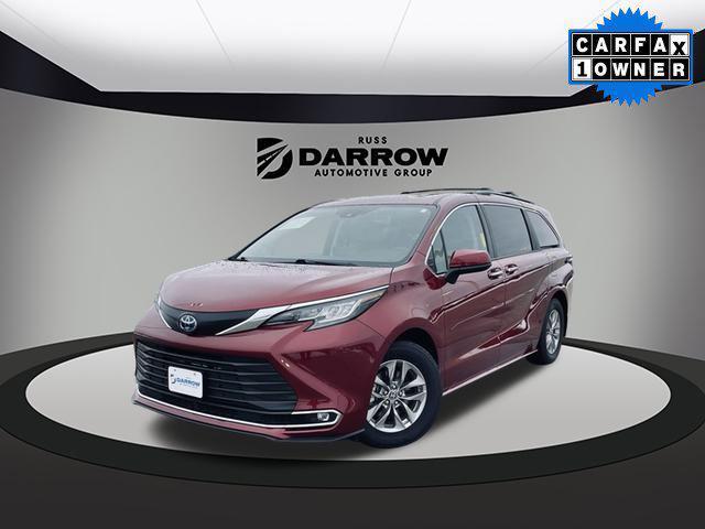 used 2022 Toyota Sienna car, priced at $39,895