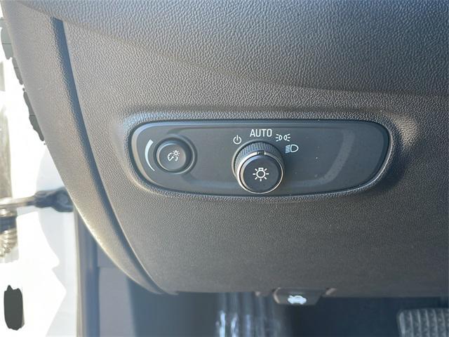 used 2022 Chevrolet Equinox car, priced at $17,675