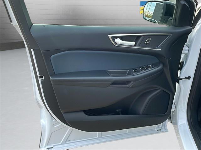 used 2022 Ford Edge car, priced at $21,900