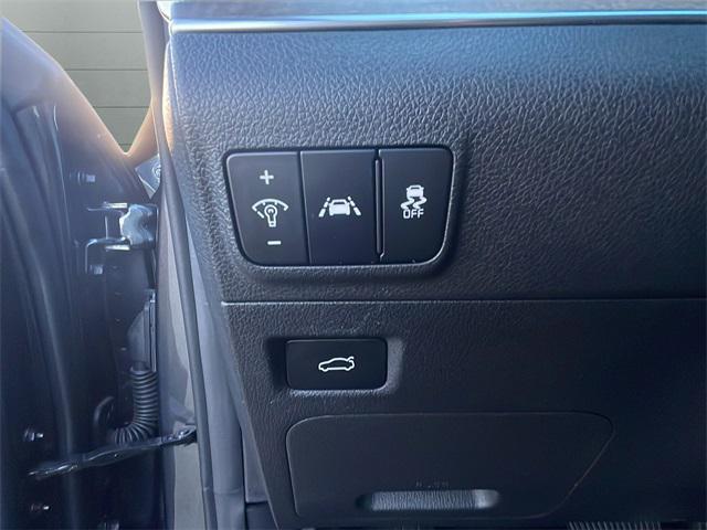 used 2022 Kia K5 car, priced at $25,308