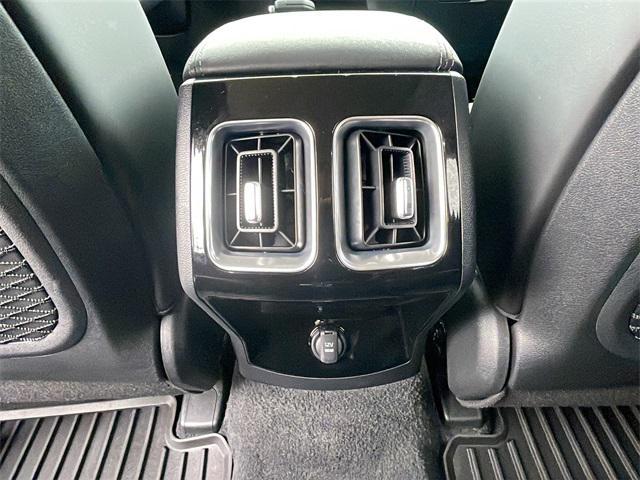 used 2025 Kia Sorento car, priced at $35,800