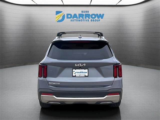 used 2025 Kia Sorento car, priced at $35,800