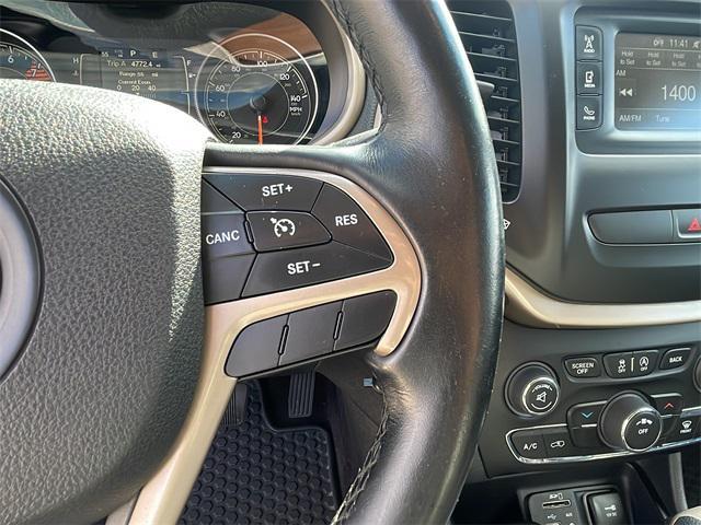 used 2016 Jeep Cherokee car, priced at $10,499