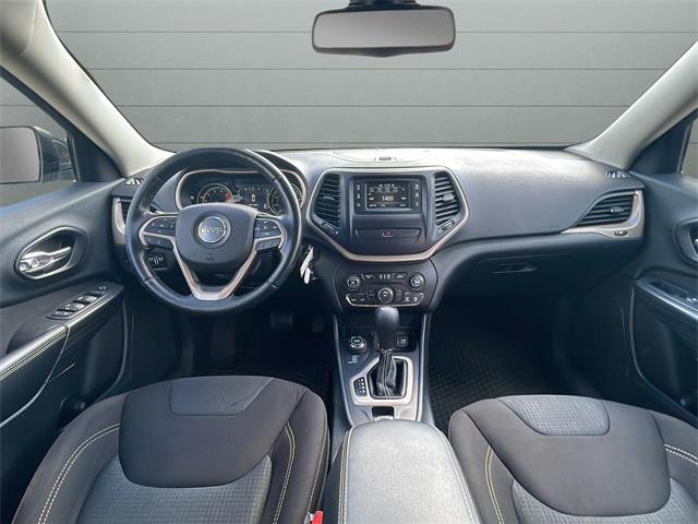 used 2016 Jeep Cherokee car, priced at $10,499