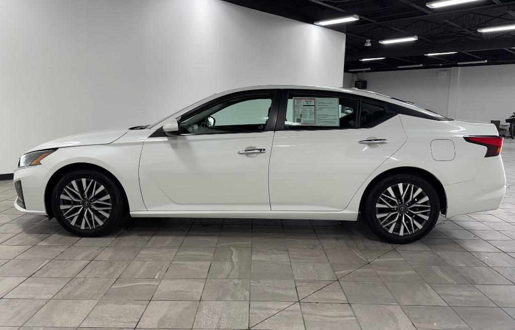 used 2023 Nissan Altima car, priced at $19,900