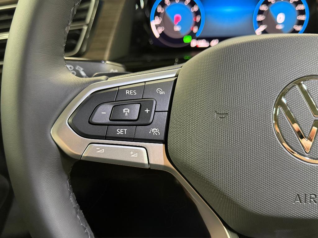 new 2025 Volkswagen Atlas car