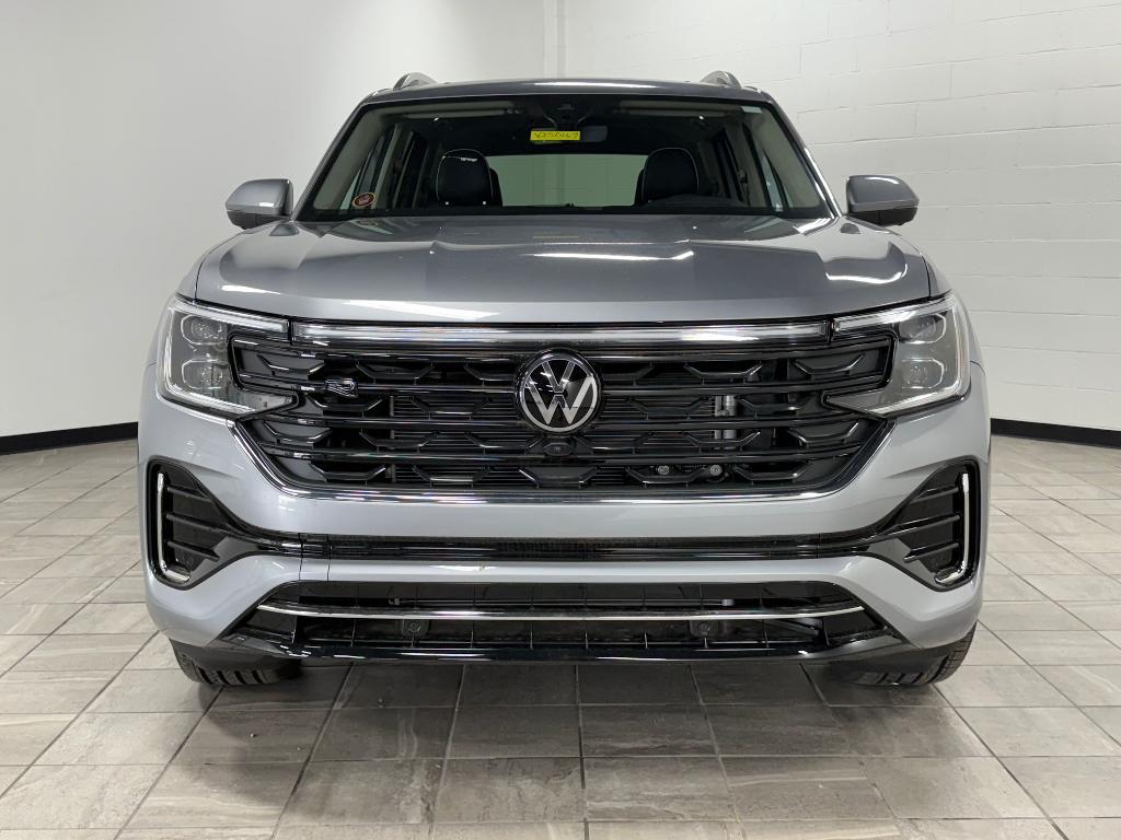 new 2025 Volkswagen Atlas car