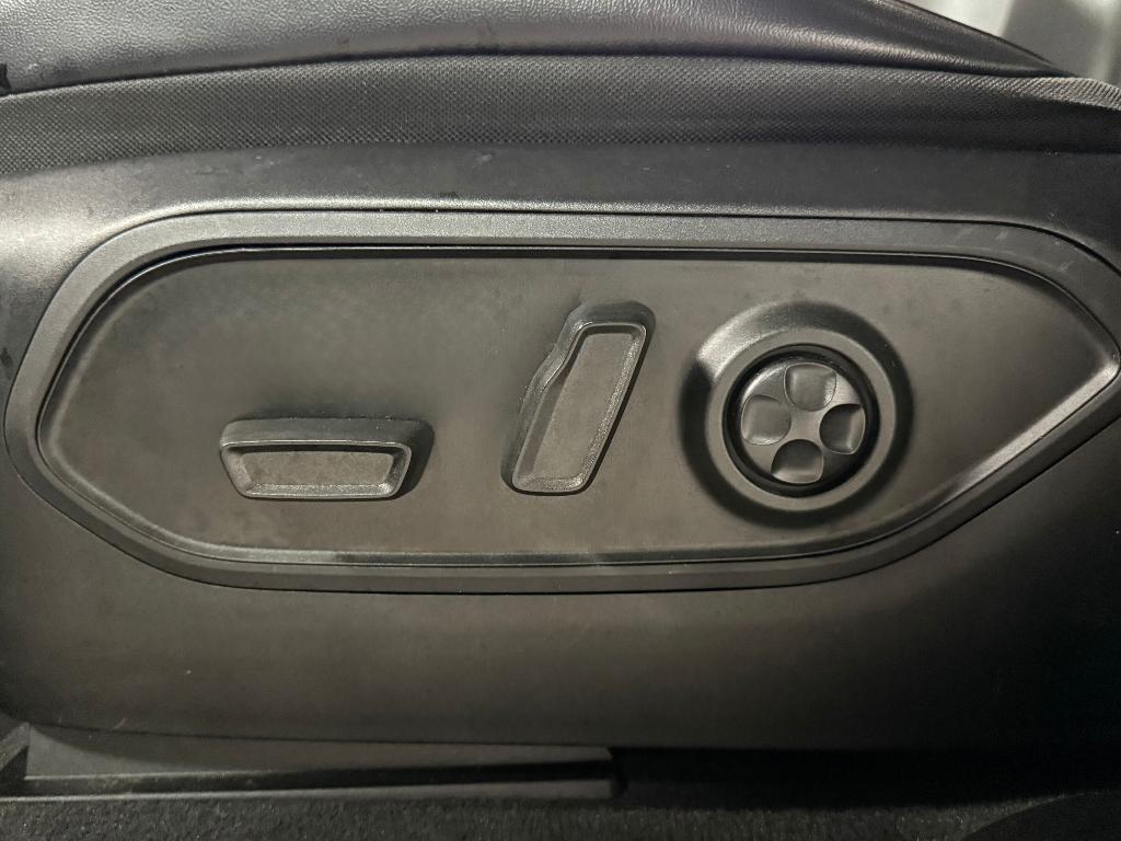 used 2021 Jeep Grand Cherokee L car, priced at $29,000