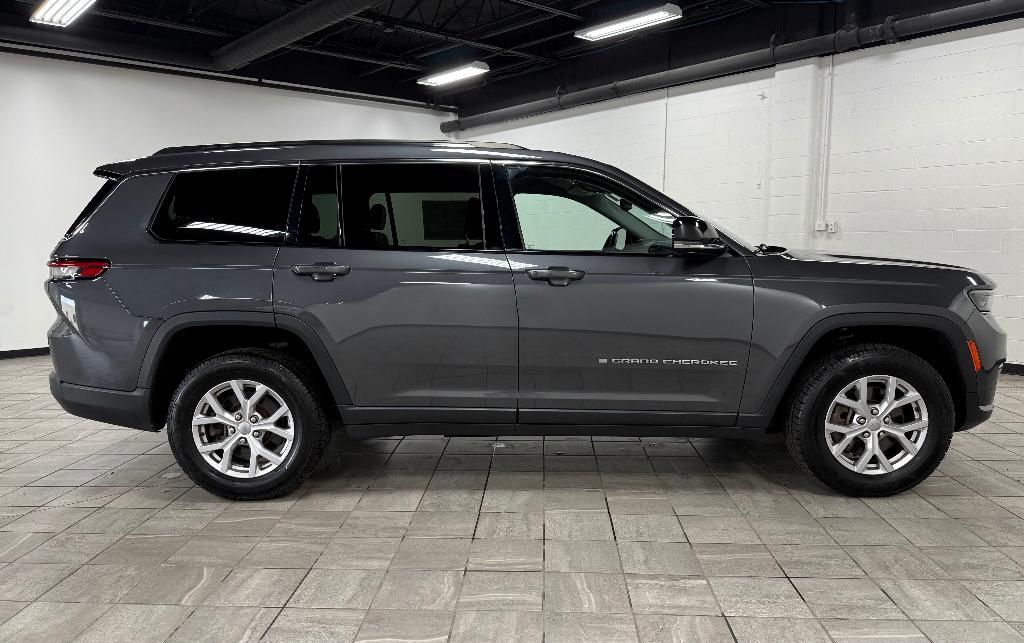 used 2021 Jeep Grand Cherokee L car, priced at $29,000