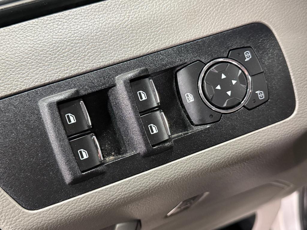 used 2019 Ford F-150 car, priced at $25,000