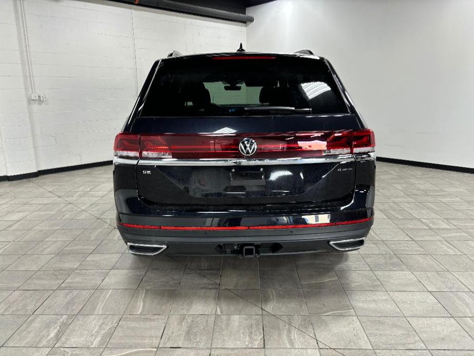 new 2024 Volkswagen Atlas car, priced at $41,283