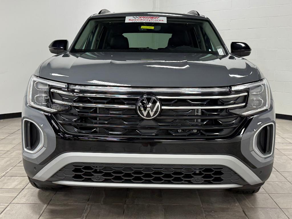 new 2026 Volkswagen Atlas car, priced at $48,982