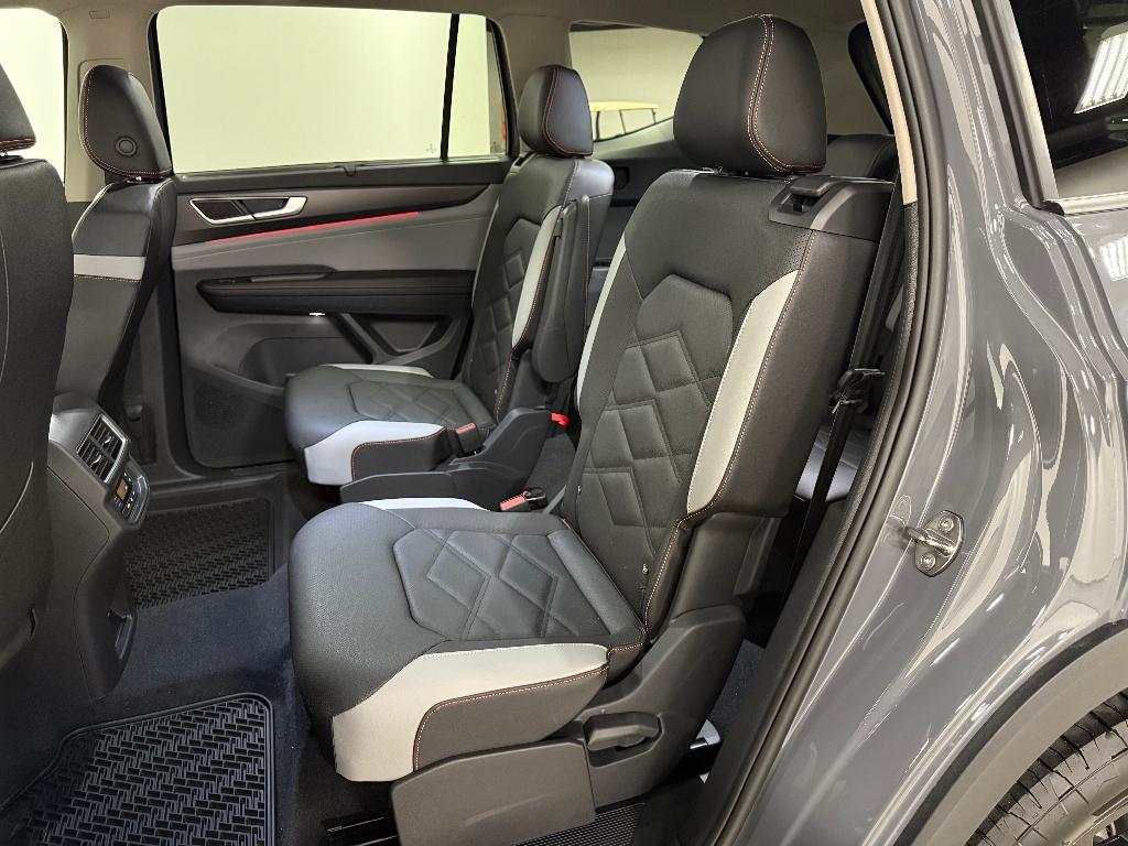 new 2026 Volkswagen Atlas car, priced at $48,982