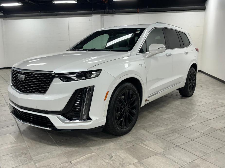 used 2022 Cadillac XT6 car, priced at $38,243