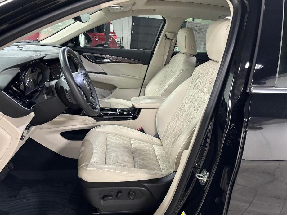 used 2022 Buick Envision car, priced at $30,906