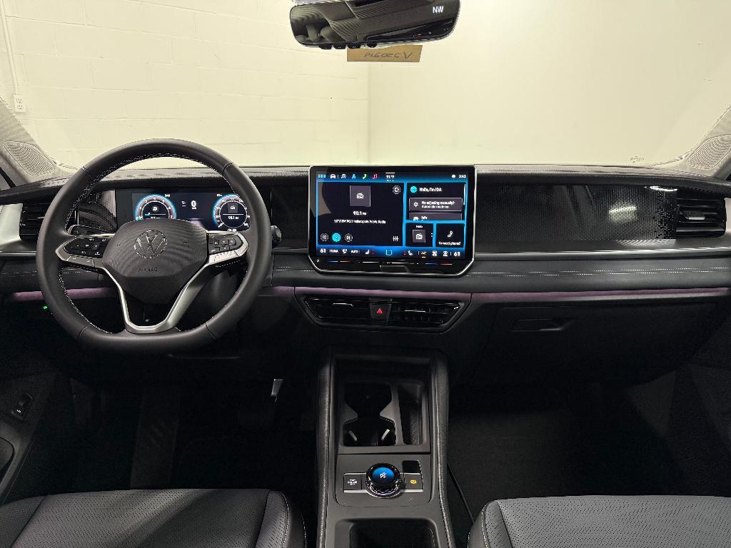 new 2025 Volkswagen Tiguan car, priced at $35,814
