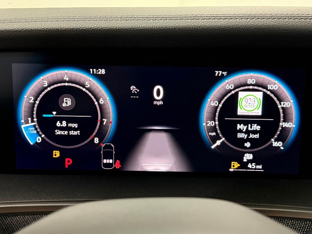 new 2025 Volkswagen Tiguan car, priced at $28,518