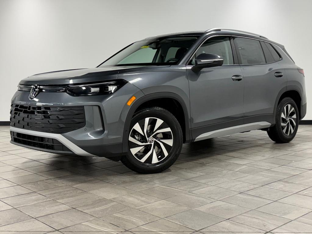 new 2025 Volkswagen Tiguan car, priced at $28,518