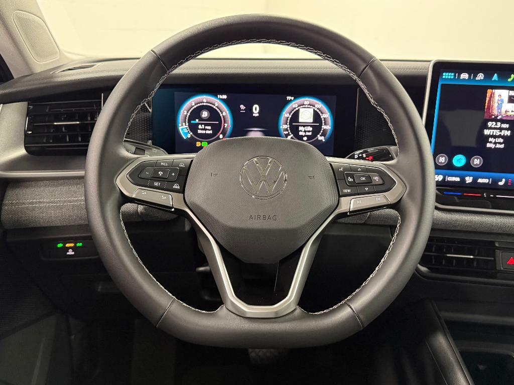 new 2025 Volkswagen Tiguan car, priced at $28,518