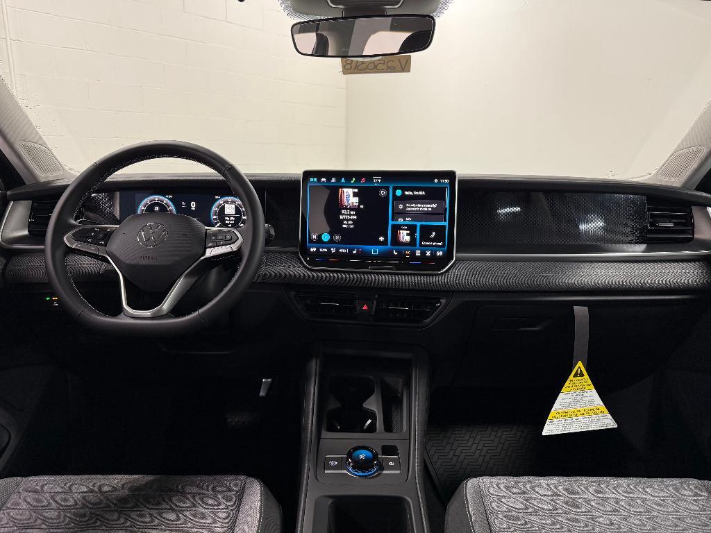new 2025 Volkswagen Tiguan car, priced at $28,518