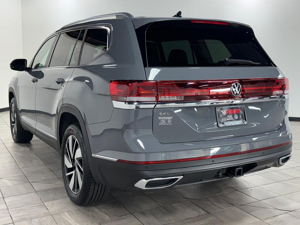 new 2025 Volkswagen Atlas car, priced at $45,687
