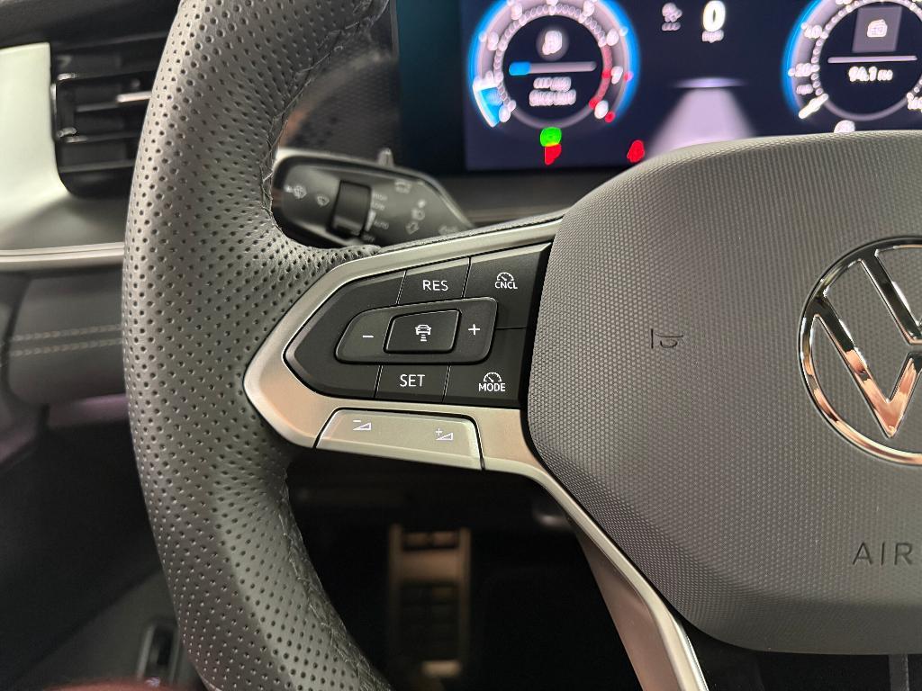 new 2025 Volkswagen Tiguan car, priced at $36,388