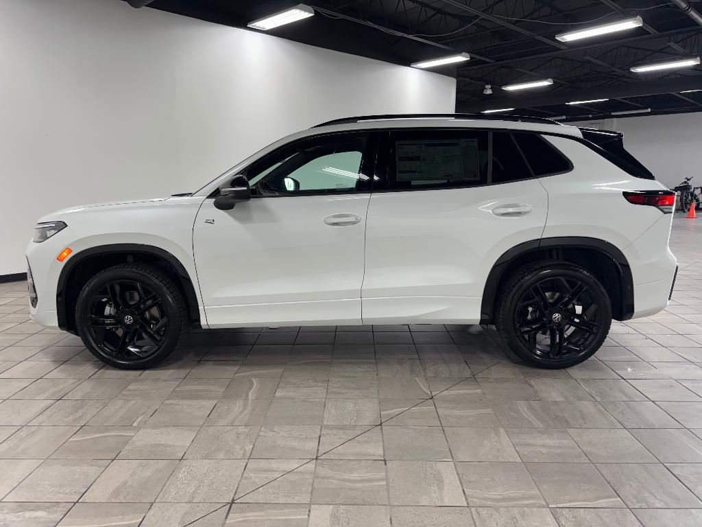new 2025 Volkswagen Tiguan car, priced at $36,388