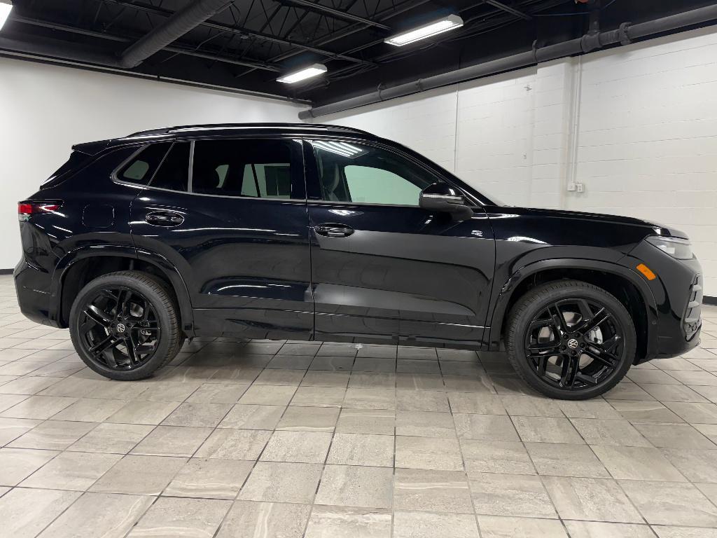 new 2026 Volkswagen Tiguan car, priced at $40,510