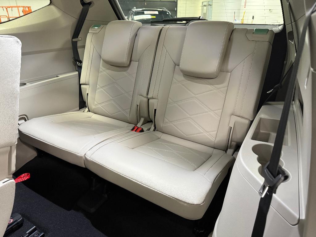 new 2026 Volkswagen Atlas car, priced at $45,584