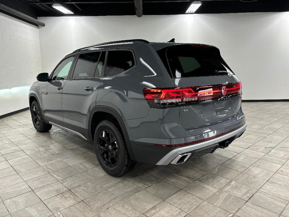 new 2025 Volkswagen Atlas car, priced at $48,271