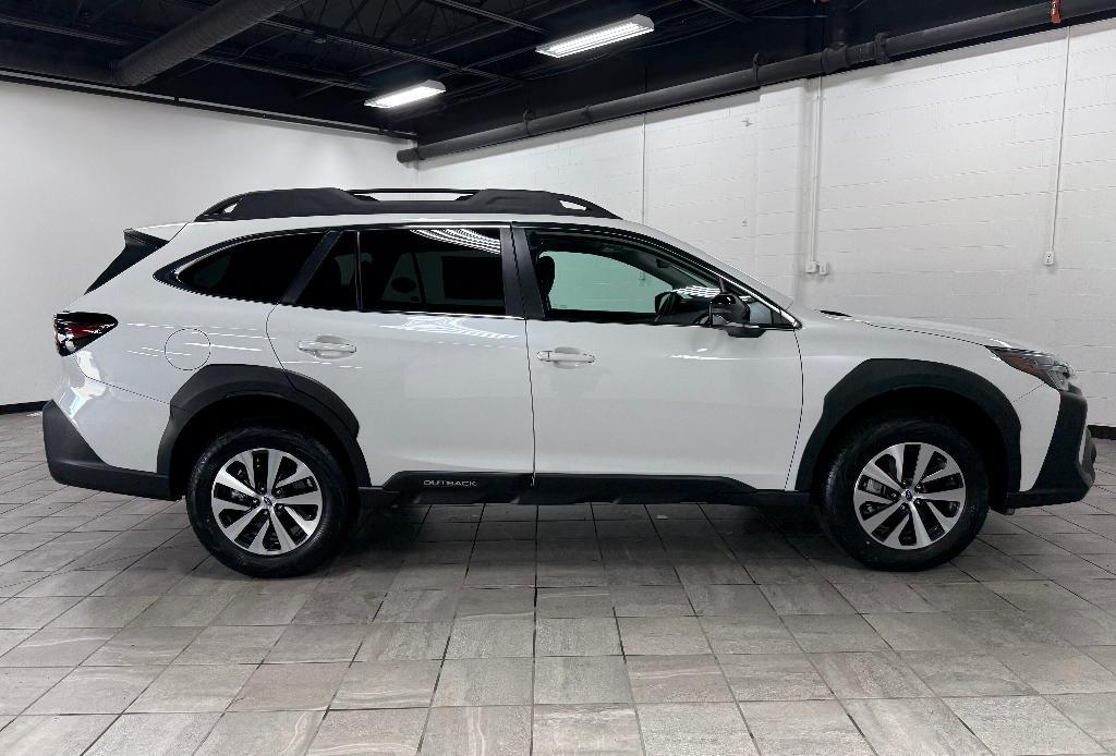 used 2025 Subaru Outback car, priced at $33,000