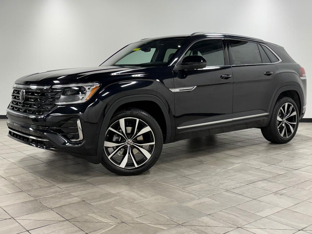 new 2026 Volkswagen Atlas Cross Sport car, priced at $53,324