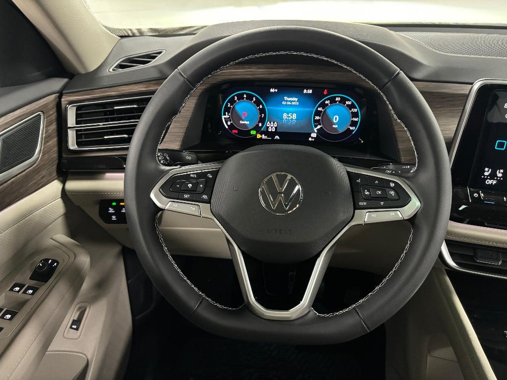 new 2025 Volkswagen Atlas car, priced at $46,861