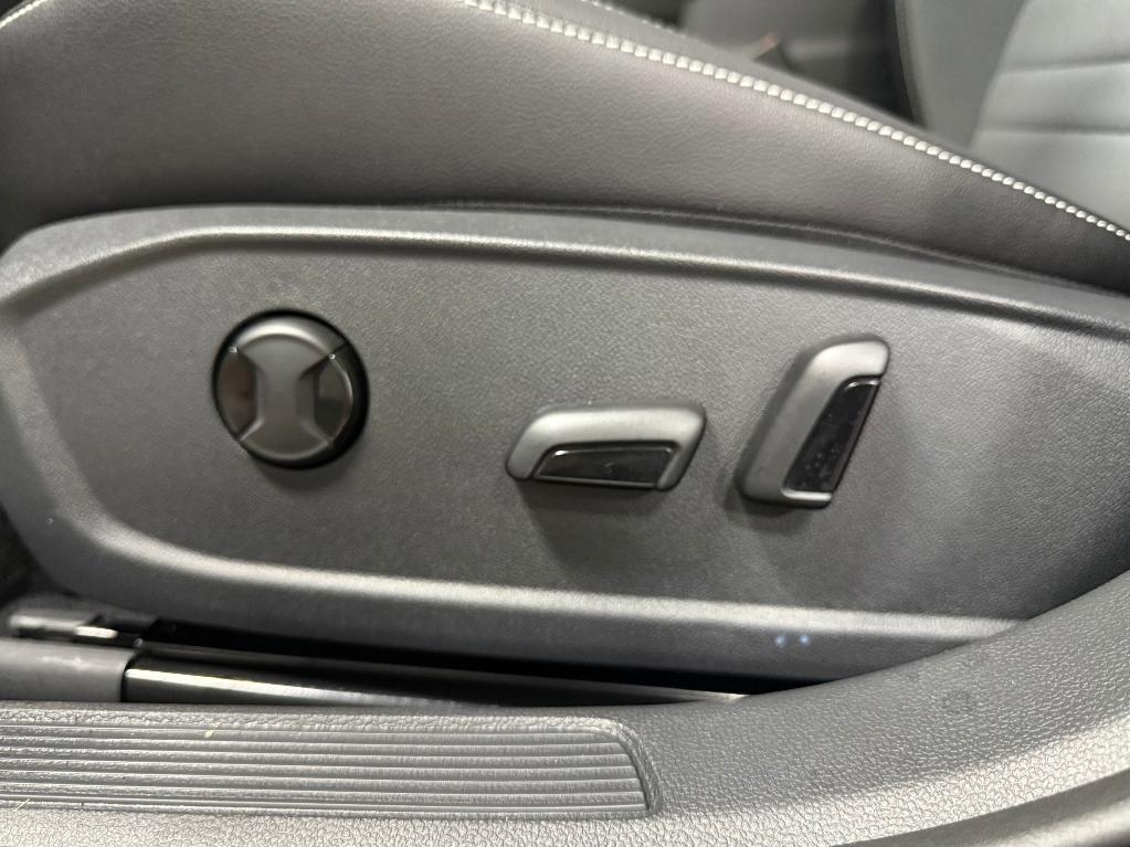 new 2025 Volkswagen Jetta car, priced at $27,983
