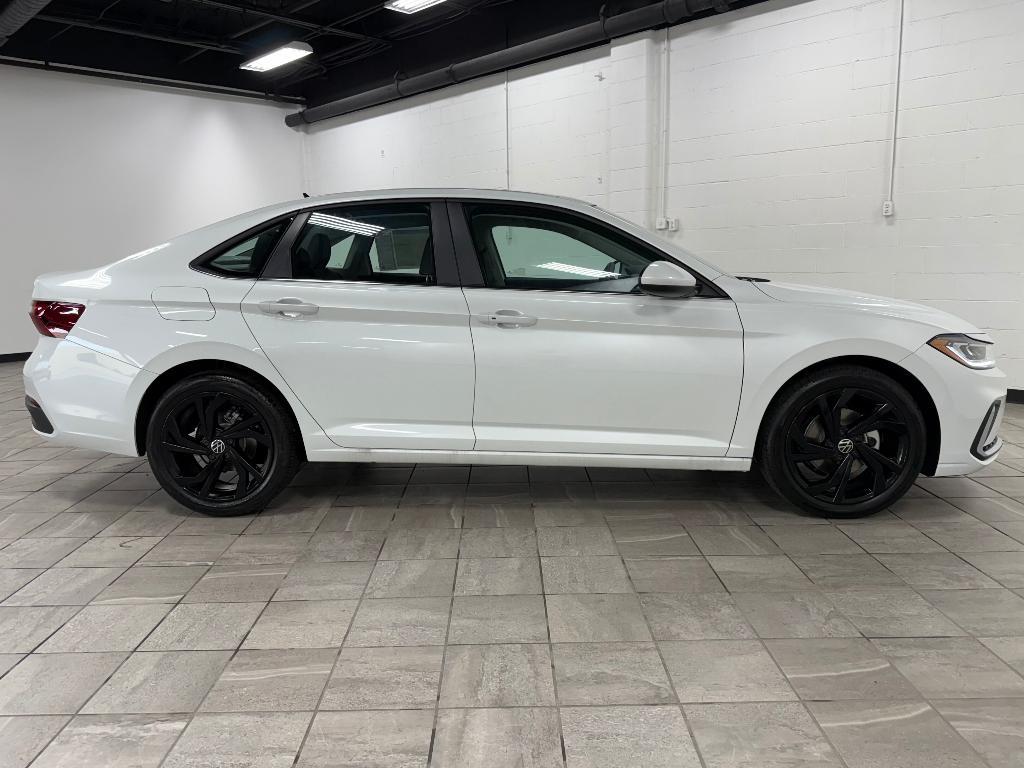new 2025 Volkswagen Jetta car, priced at $27,983