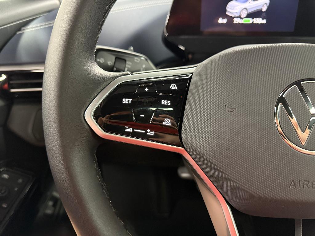 new 2025 Volkswagen ID.4 car, priced at $51,716
