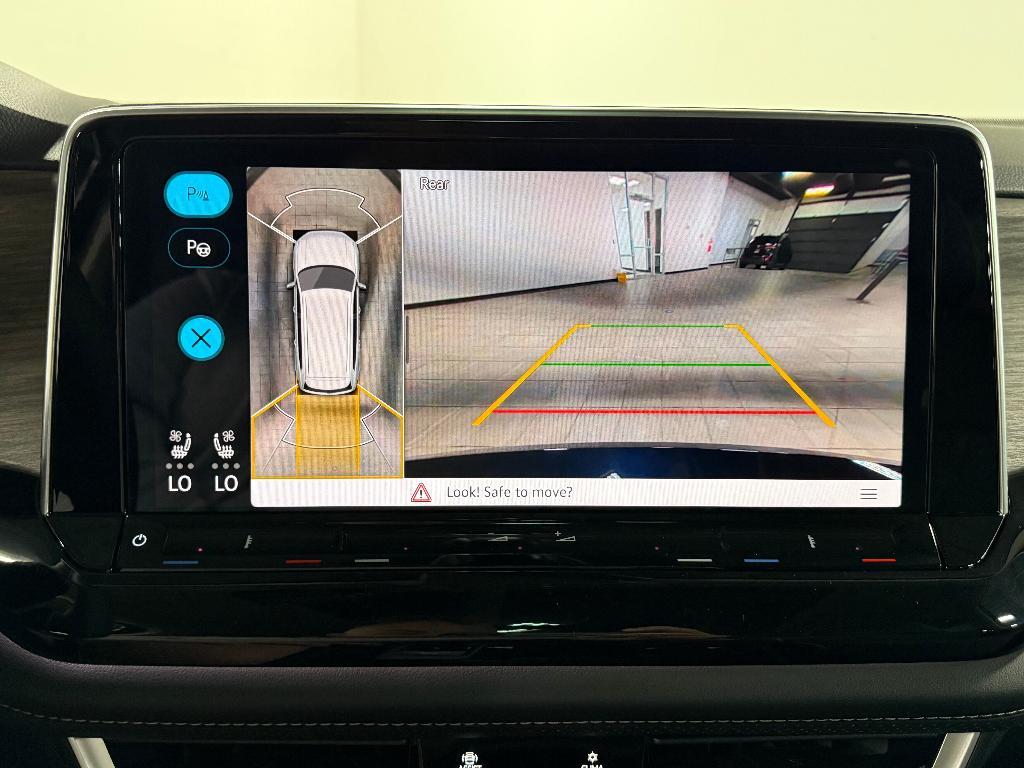 new 2025 Volkswagen Atlas car, priced at $48,266