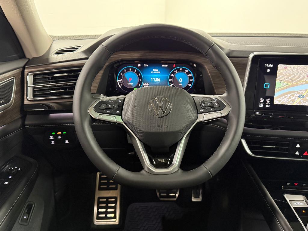 new 2025 Volkswagen Atlas car, priced at $48,266