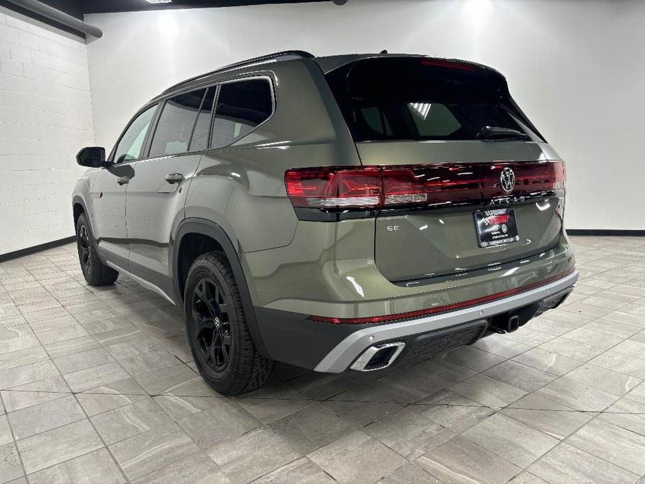 new 2025 Volkswagen Atlas car, priced at $46,464