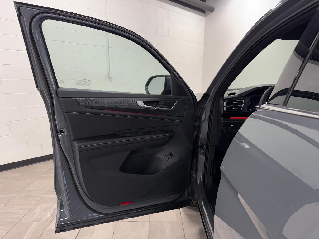 new 2025 Volkswagen Atlas Cross Sport car, priced at $49,983