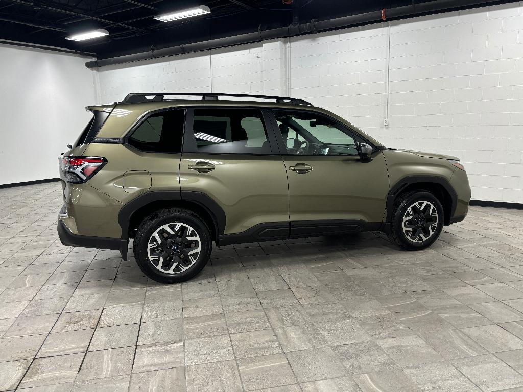 new 2025 Subaru Forester car, priced at $33,166