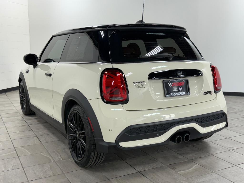 used 2022 MINI Hardtop car, priced at $23,500