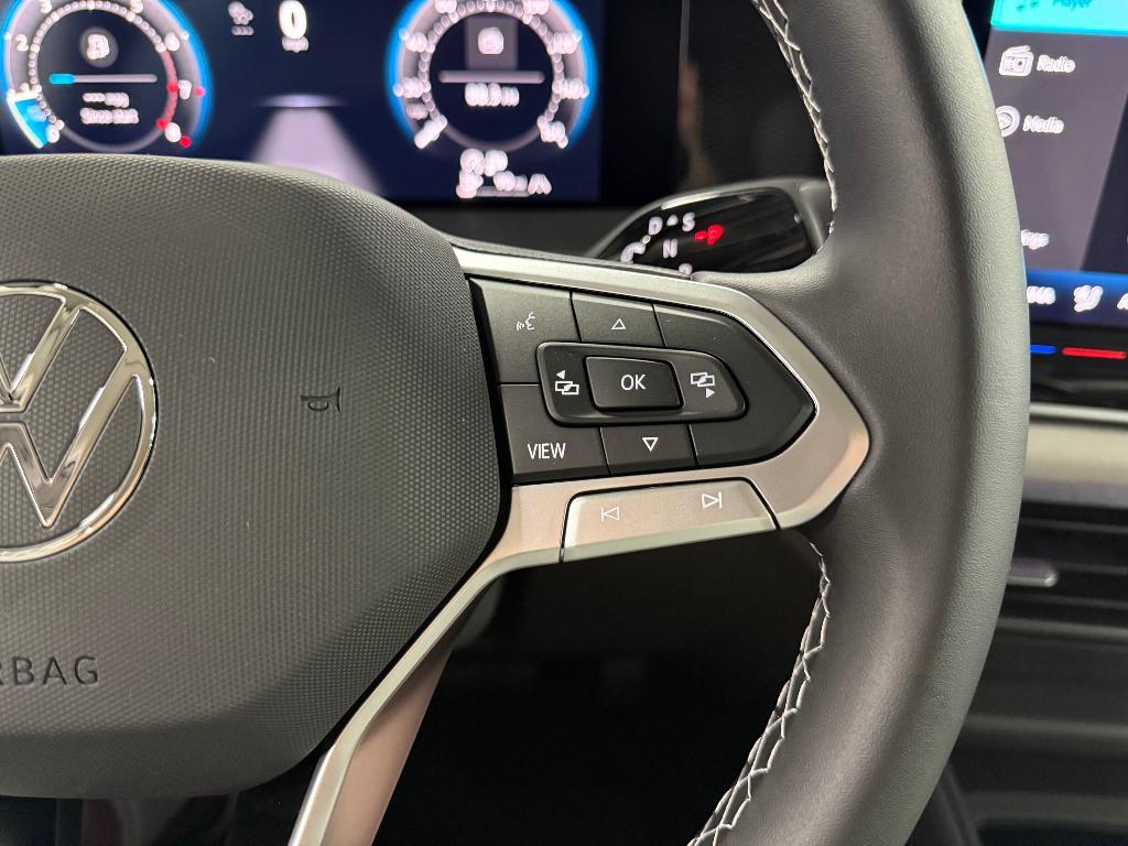 new 2025 Volkswagen Tiguan car, priced at $33,502