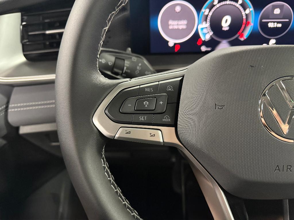 new 2025 Volkswagen Tiguan car, priced at $32,370