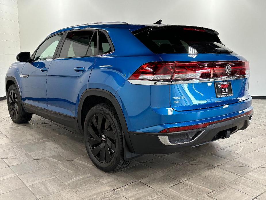 new 2024 Volkswagen Atlas Cross Sport car, priced at $45,333