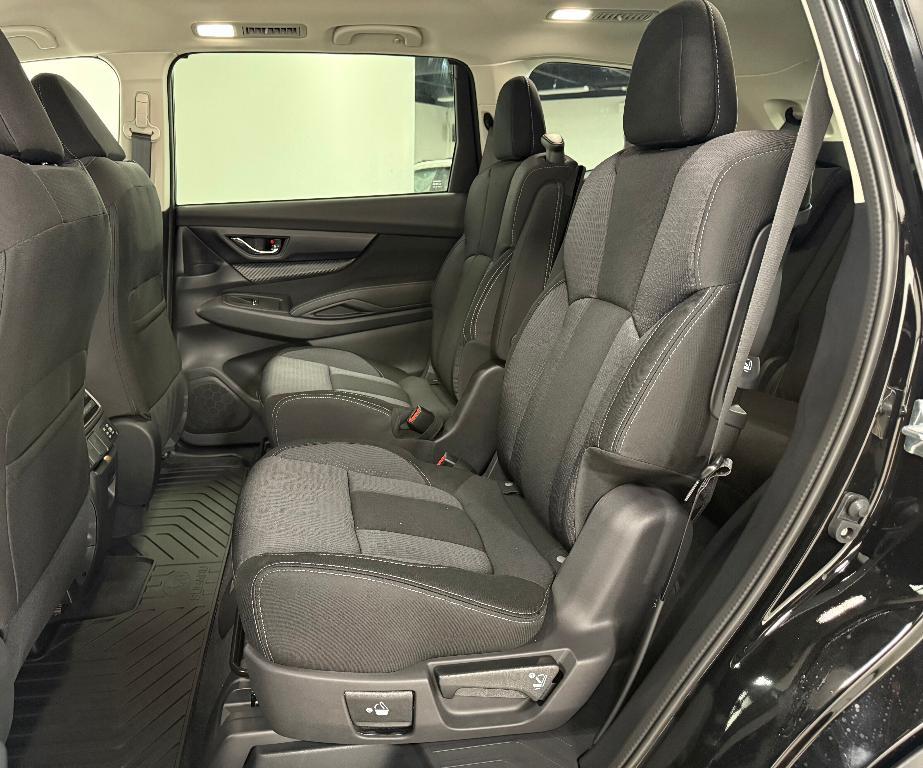 new 2025 Subaru Ascent car, priced at $40,775