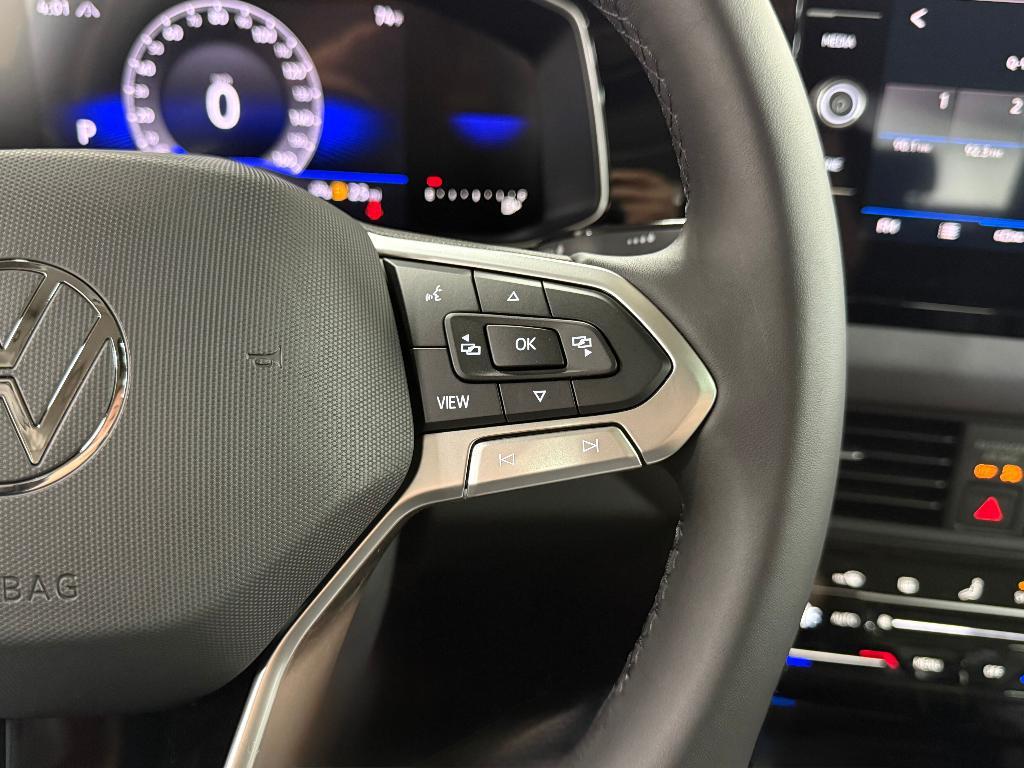 new 2025 Volkswagen Jetta car, priced at $27,012